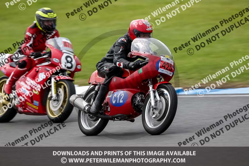 Vintage motorcycle club;eventdigitalimages;mallory park;mallory park trackday photographs;no limits trackdays;peter wileman photography;trackday digital images;trackday photos;vmcc festival 1000 bikes photographs